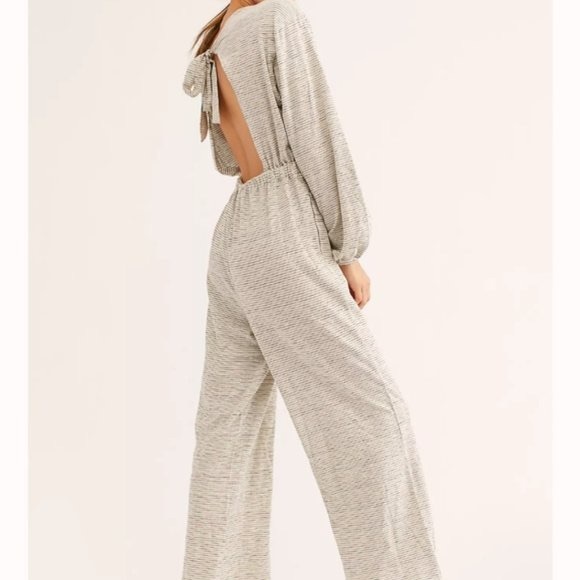 FREE PEOPLE | Lazy Sunday Open Back Jumpsuit - Picture 3 of 5